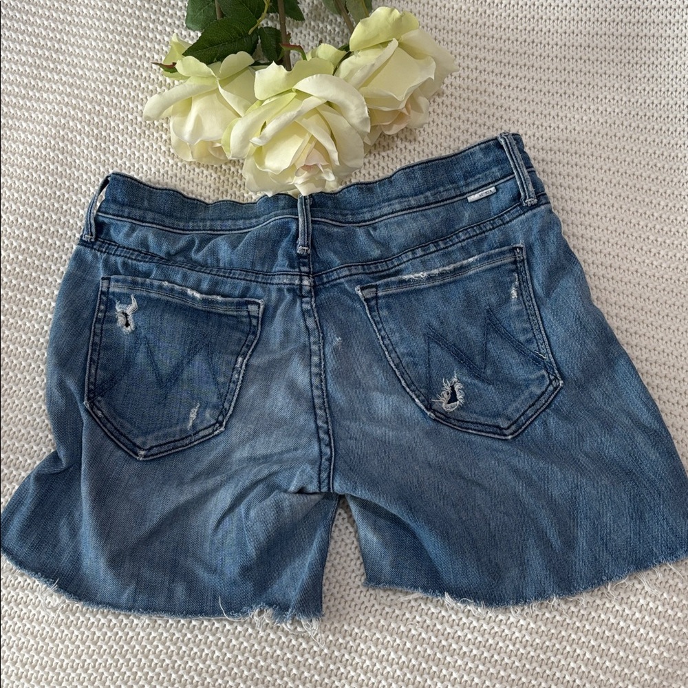 MOTHER Denim Jean Shorts in Blue